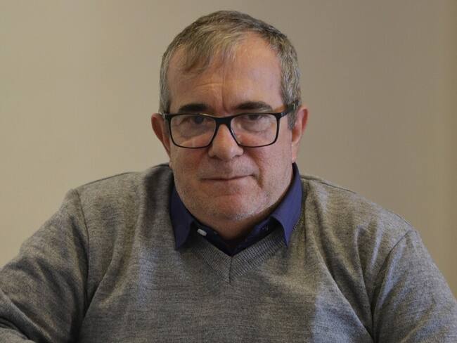 Rodrigo Londoño ofrece su experiencia al Gobierno y al ELN para diálogo de paz