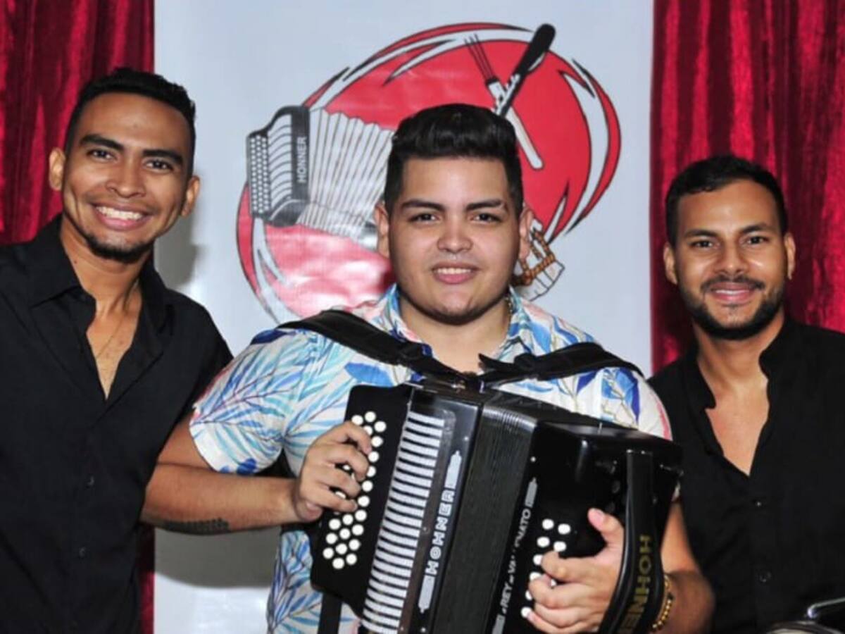 Un barranquillero es el nuevo Rey Vallenato en la categoría aficionado