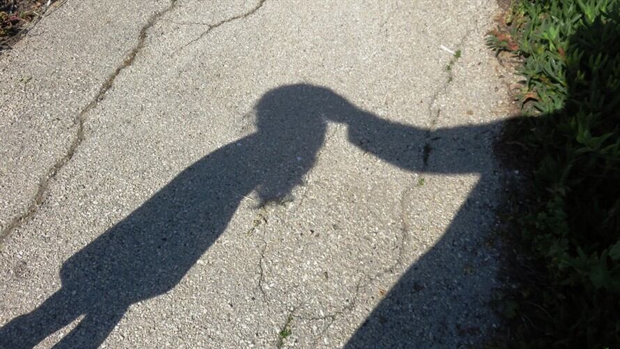 La Fiscalía capturó a cuatro sujetos por los delitos de acceso carnal abusivo con menor de 14 años, actos sexuales y acceso carnal violento. Foto: Getty Images