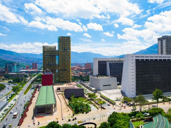 Medellín tendrá toque de queda este fin de semana
