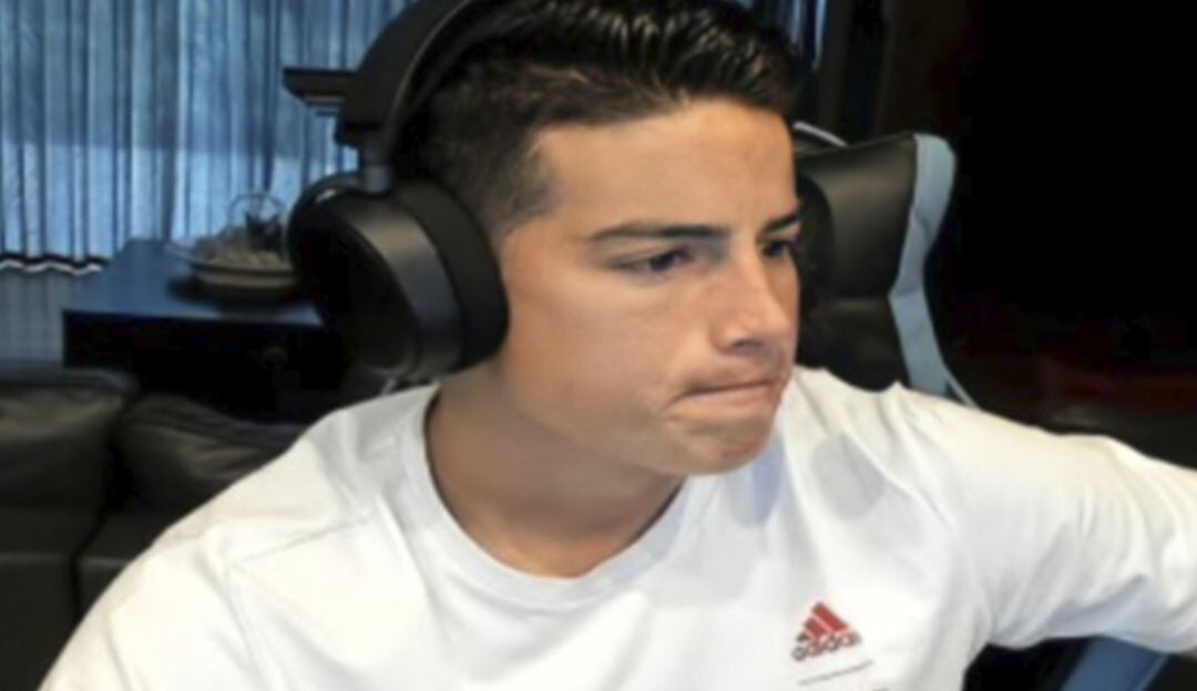 James Rodríguez en transmisión por Twitch