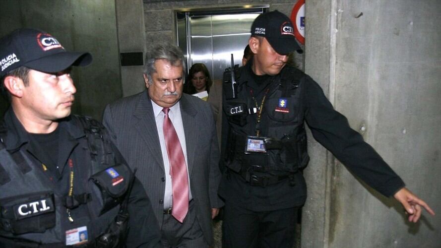 Imponen medida de aseguramiento contra general (r) Rito Alejo del Río. Foto: Colprensa