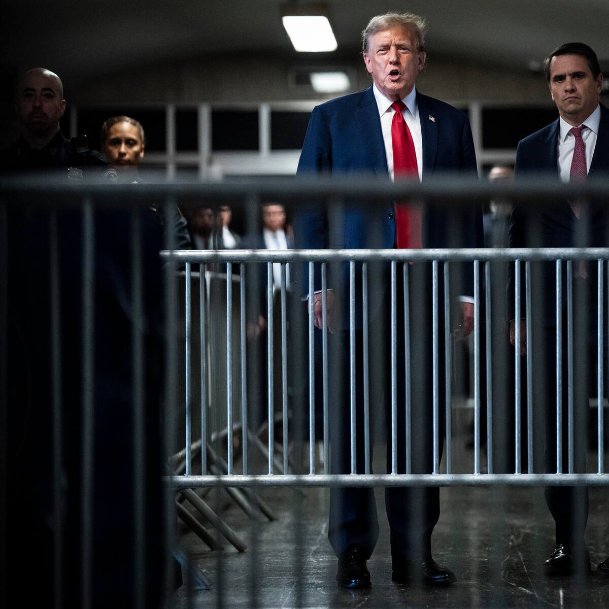 Trump expresa diferencias con juez Juan Merchan en primera jornada de su juicio penal