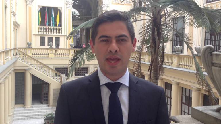 Diputado Nicolás Aguilar del Centro Democrático.