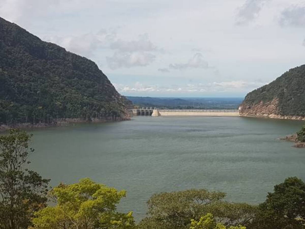 Abrirán compuertas de Topocoro