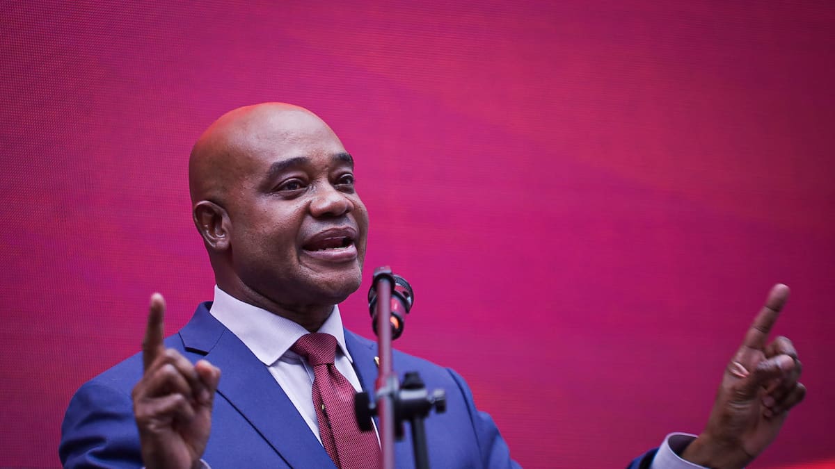 Luis Gilberto Murillo renunciaría a su aspiración presidencial y se sumaría a Iván Cepeda