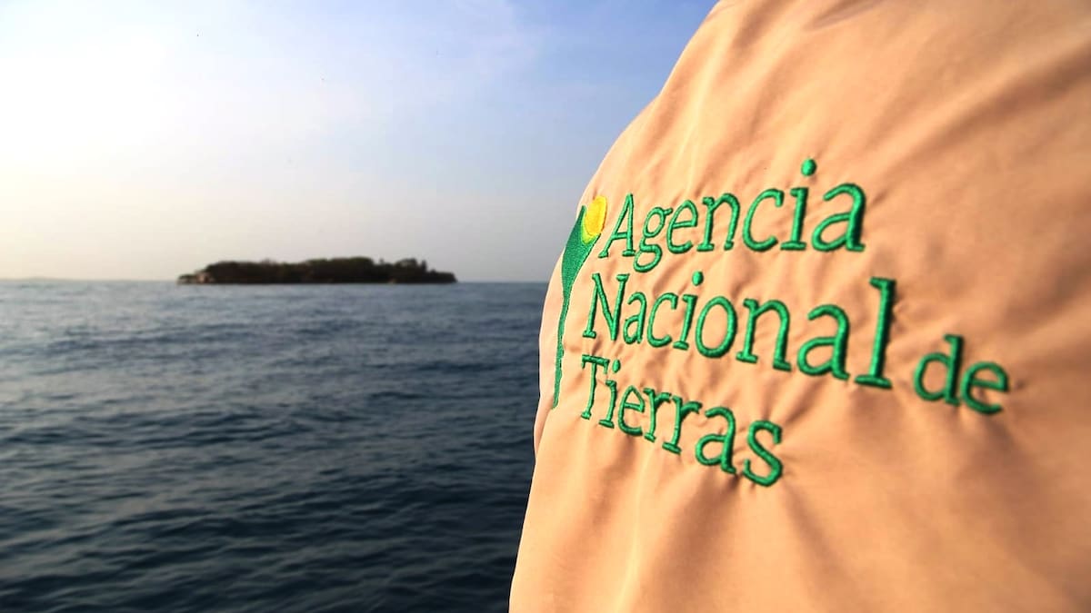 Investigan a ANT por presunta firma de contrato con RTVC para hacer fiestas decembrinas