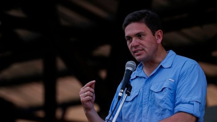 FF.MM. bombardean al ELN porque no cree en la paz: Mindefensa