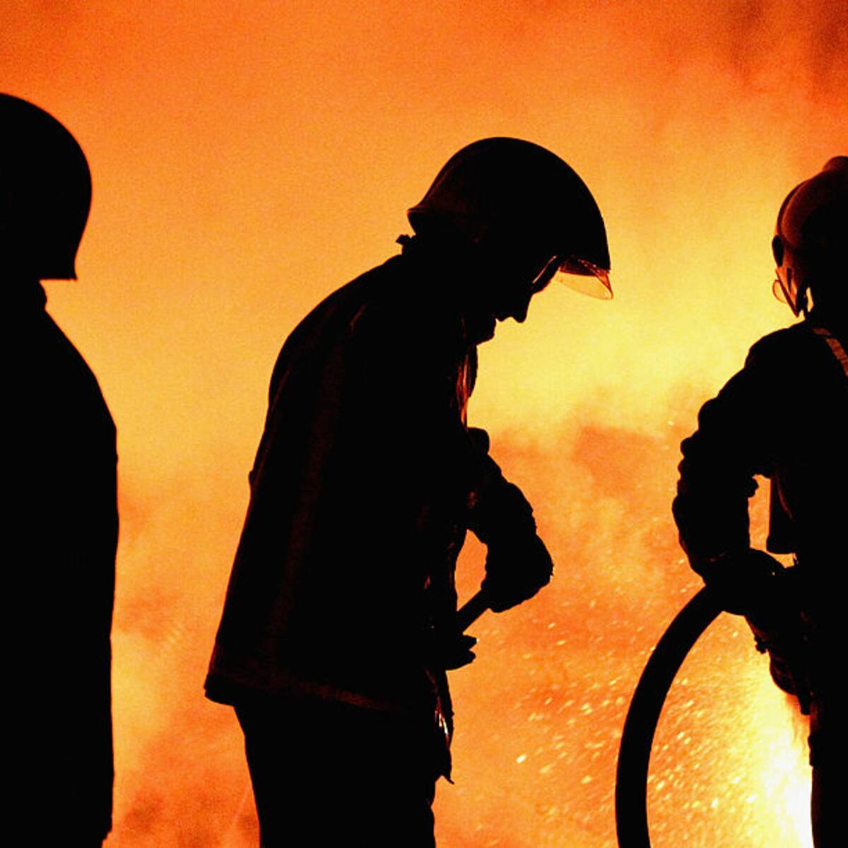 Cuatro muertos y 200 evacuados por incendio de un hospital en Tívoli, cerca de Roma