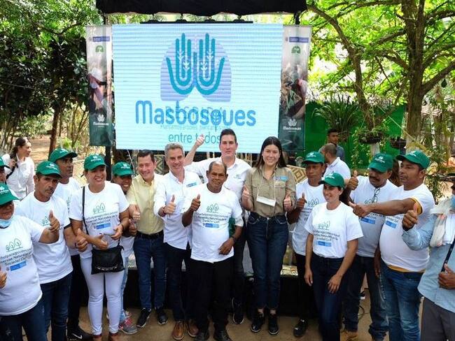 Ministro de Ambiente ratificó su apoyo a las JAC y a las Reservas de la Sociedad Civil.