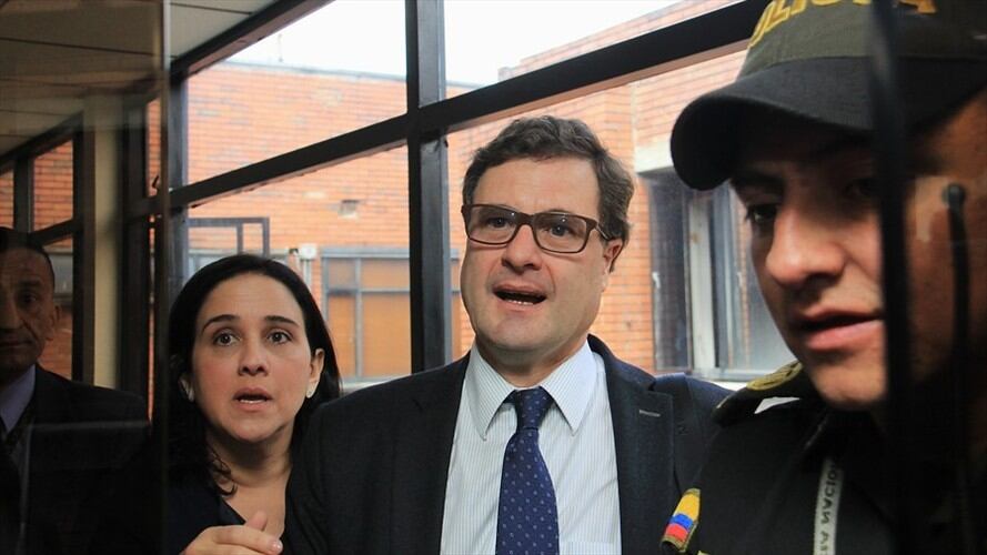 Luis Fernando Andrade es investigado por la forma en que se firmaron los contratos para la Ruta del Sol fase II, así como los otrosí adicionados a la misma obra en el tramo Ocaña-Gamarra. Foto: Colprensa