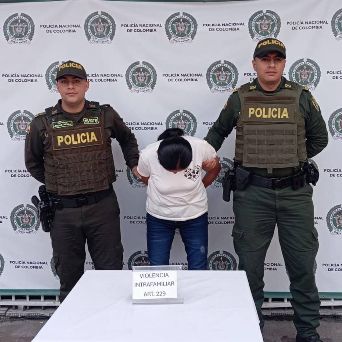 En Santa Rosa de Cabal capturaron a una mujer que agredió violentamente a su pareja sentimental