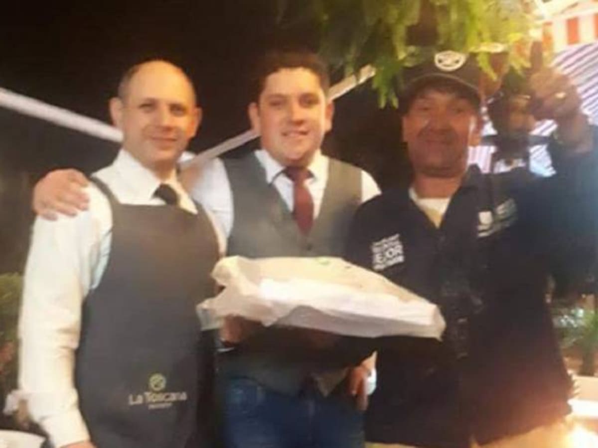 La mujer que invitó a comer salmón a un “embolador” en lujoso restaurante