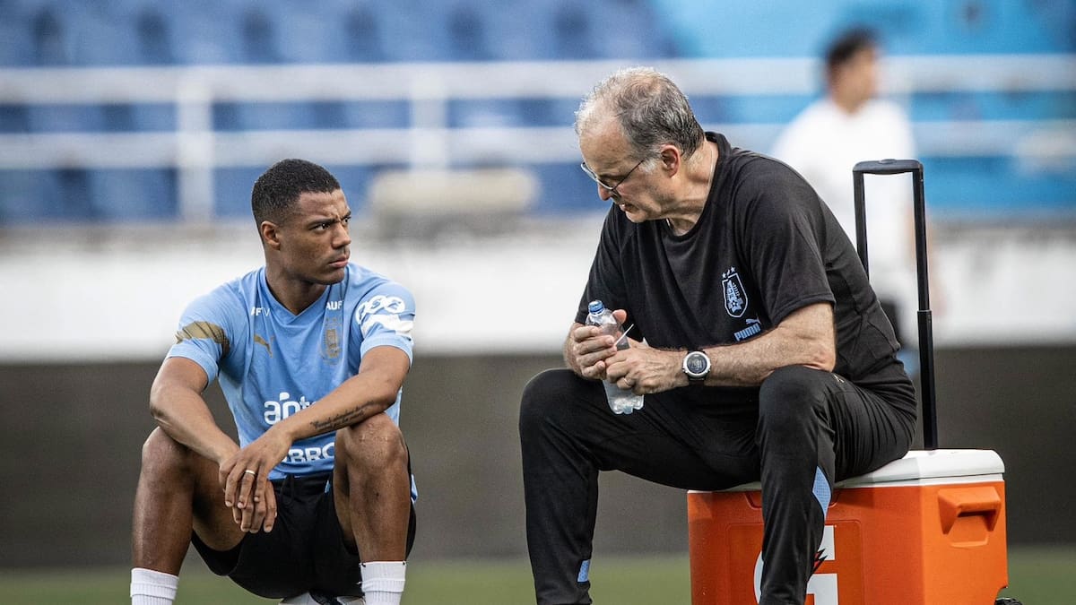 De La Cruz sobre el clima: “Va a jugar su partido, pero va a ser igual para los dos”