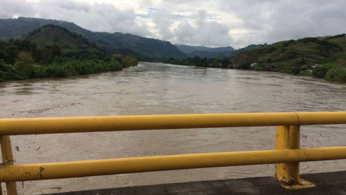 Alerta amarilla por crecientes de ríos en el Área Metropolitana