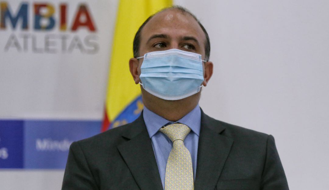 Carlos Camargo, Defensor del Pueblo.