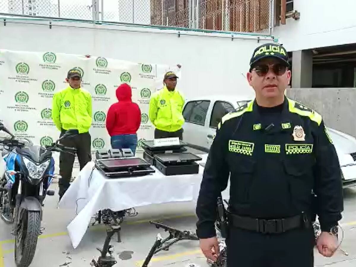 Policía capturó a mujer con motores de motocicletas y autopartes en Cartagena