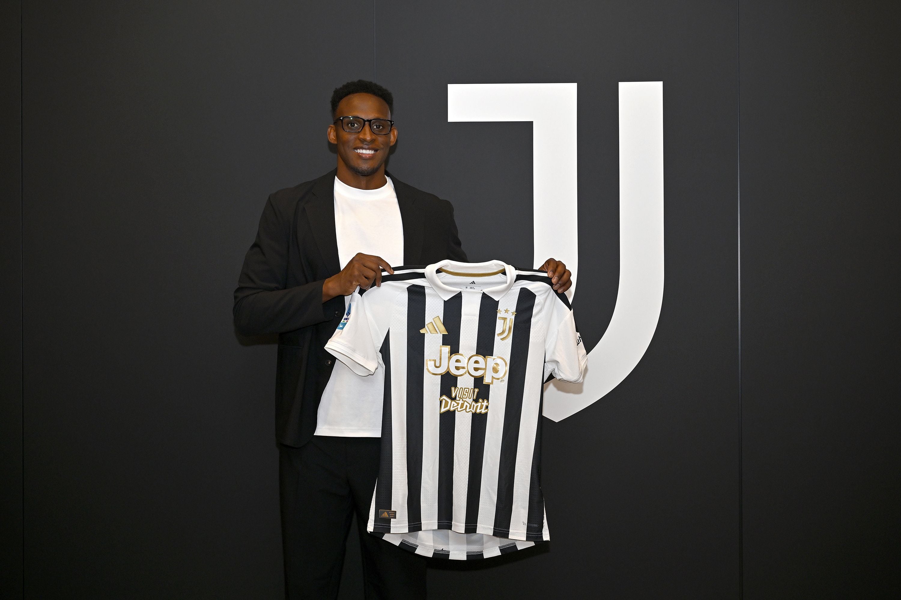 Jhon Janer Lucumí, anunciado como nuevo jugador de la Juventus / X: @juventusfc.