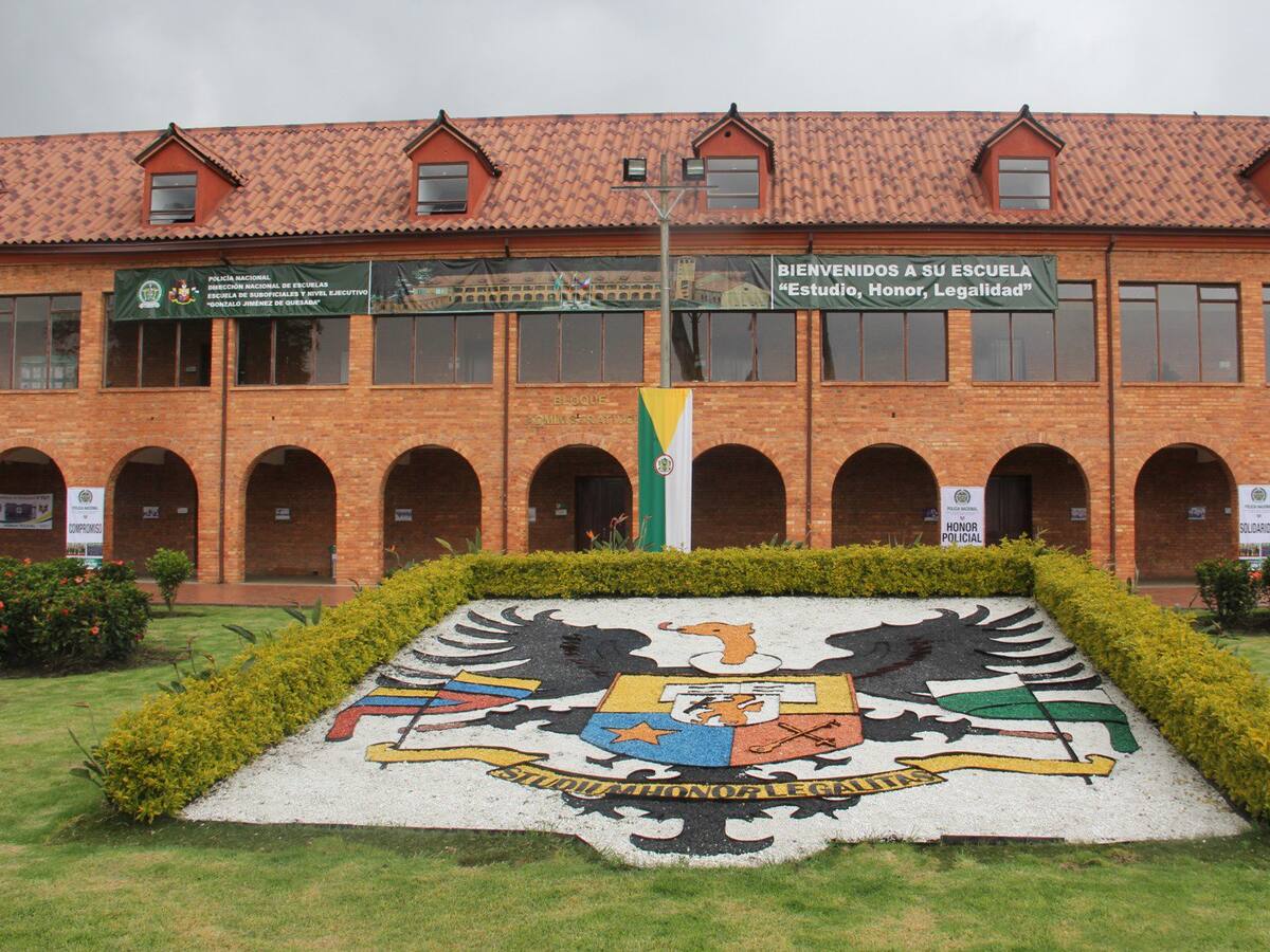 Subintendente aparece sin vida en la Escuela de Suboficiales de la Policía: primeras hipótesis