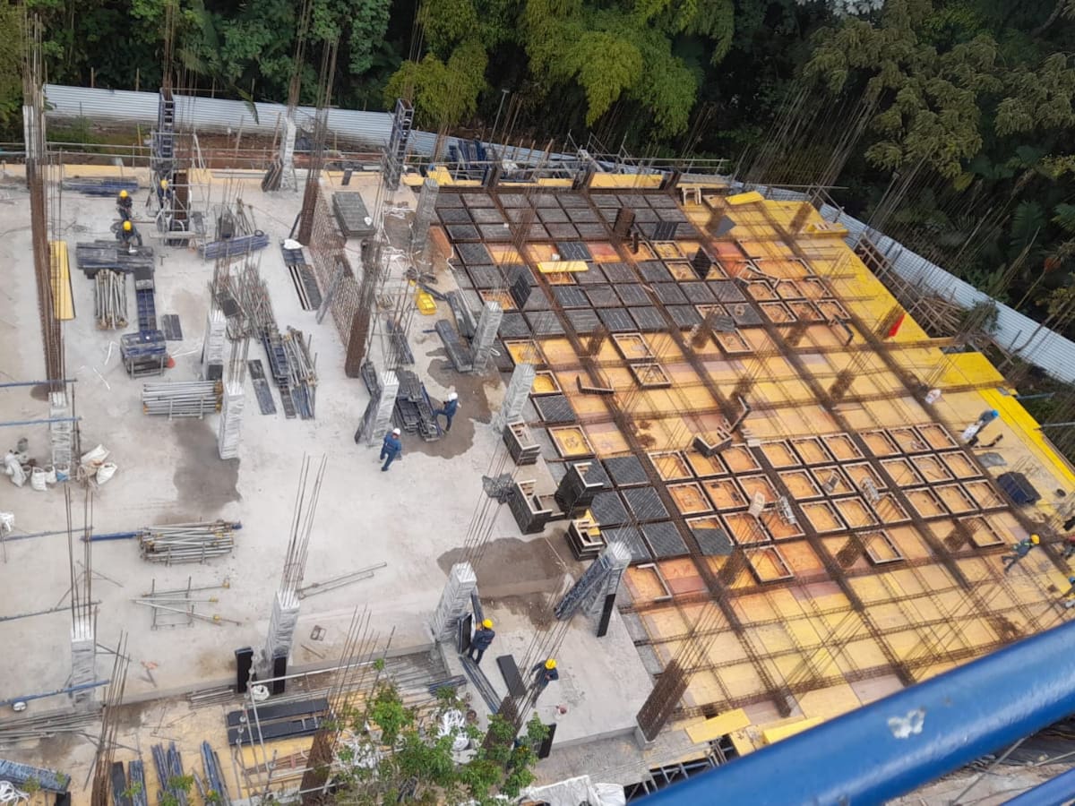 Construcción del nuevo edificio de la Facultad de IA en Manizales avanza en un 50 %