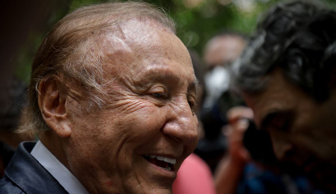 Rodolfo Hernández compite con Gustavo Petro por el primer cargo del país