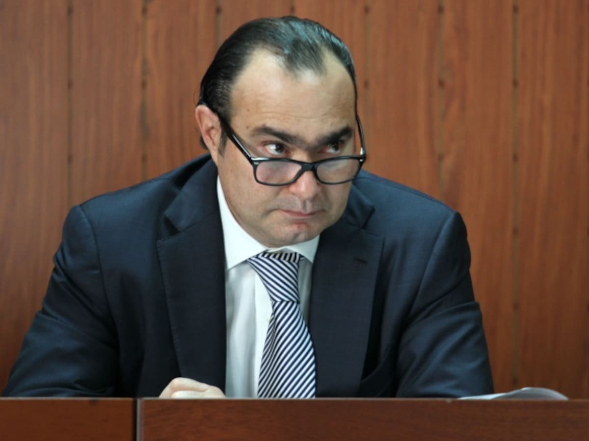 'Proceso a Pretelt es un juicio político': Defensa