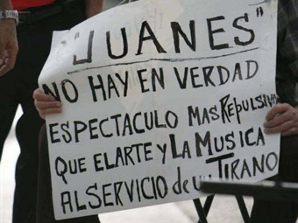 Casi la mitad de cubanos en el exilio rechazan concierto de Juanes en la Habana