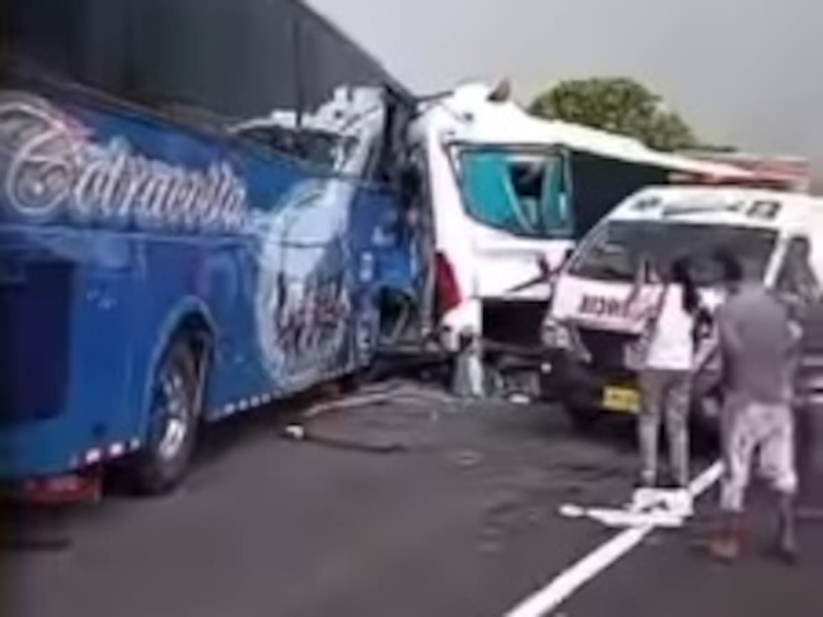 Accidente vial entre Ciénaga - Barranquilla, usuarios reportan movidad lenta en la zona