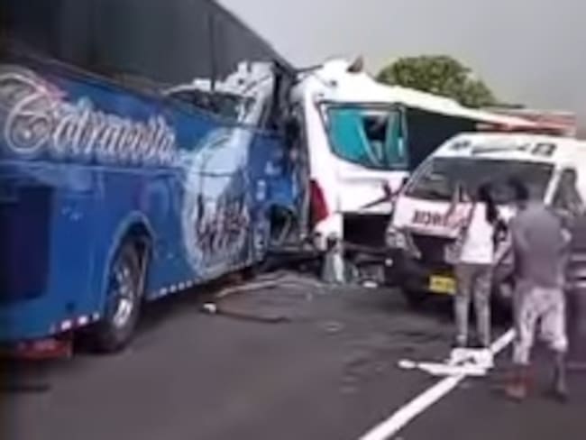Accidente vial entre Ciénaga - Barranquilla, usuarios reportan movidad lenta en la zona