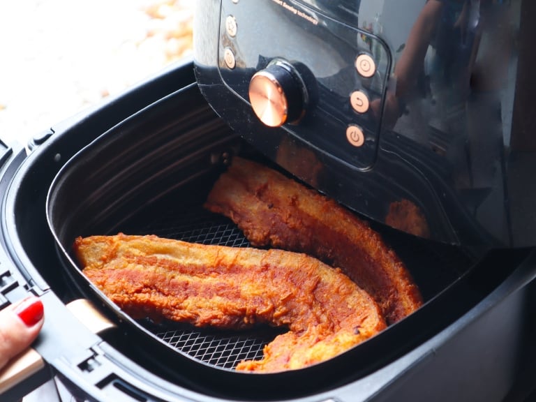 Chicharrones  en la freidora de aire, foto de referencia: Getty Images