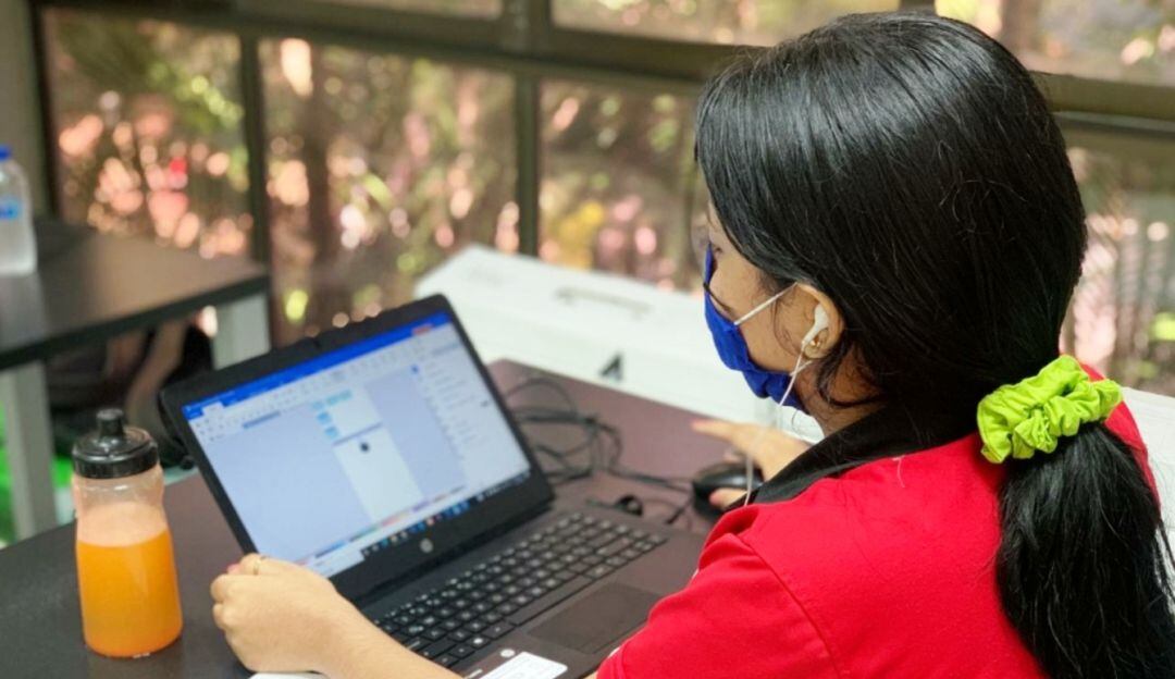 Las personas seleccionadas deben contar con un dispositivo electrónico con conexión a internet 