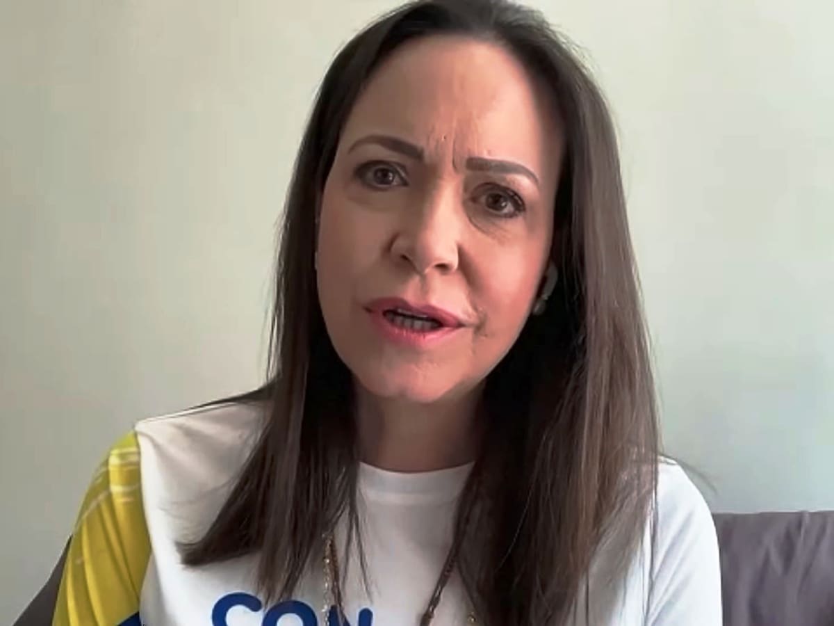 María Corina Machado afirmó que Gobierno cerró espacio aéreo de Venezuela para impedir su entrada