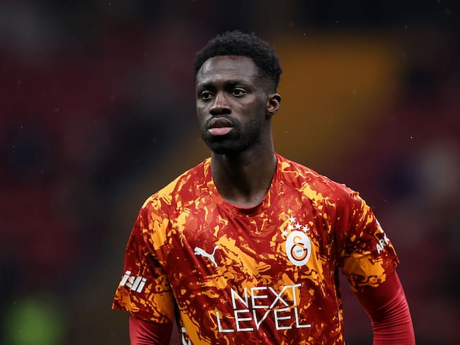 Davinson Sánchez aparece en el once ideal / Getty Images
