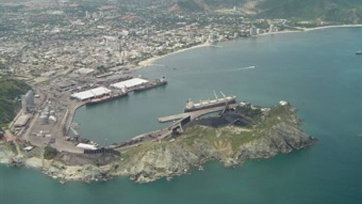 Hoteles de Santa Marta serían responsables de mancha negra en la bahía