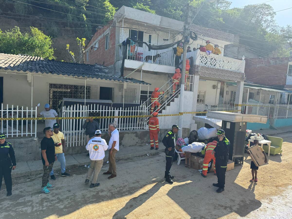 43 familias afectadas por deslizamiento en Paseo de Bolívar cuentan con garantías de evacuación