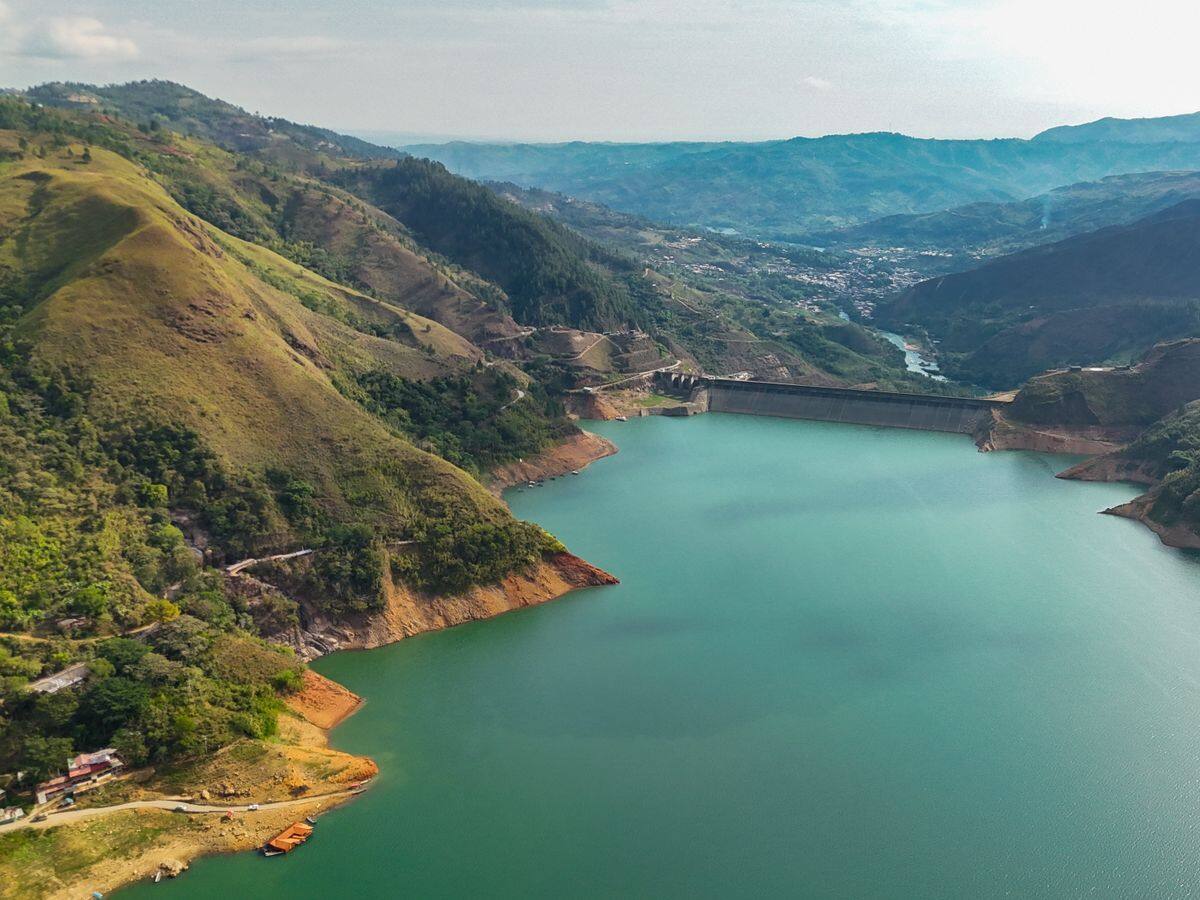Bajo nivel de los embalses tendría un impacto en las tarifas de energía: ACIEM Atlántico