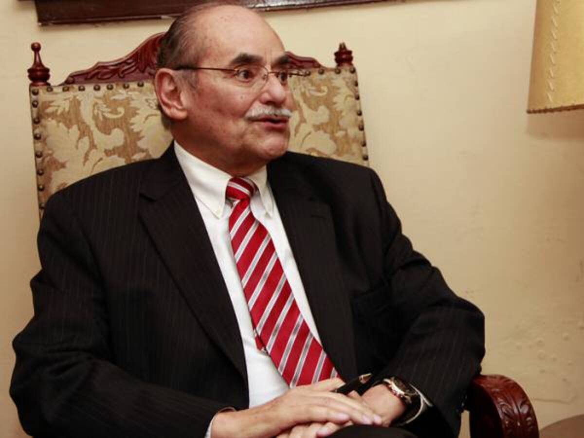 Al Agua patos: Serpa le pide a Vargas Lleras que se lance ya su candidatura