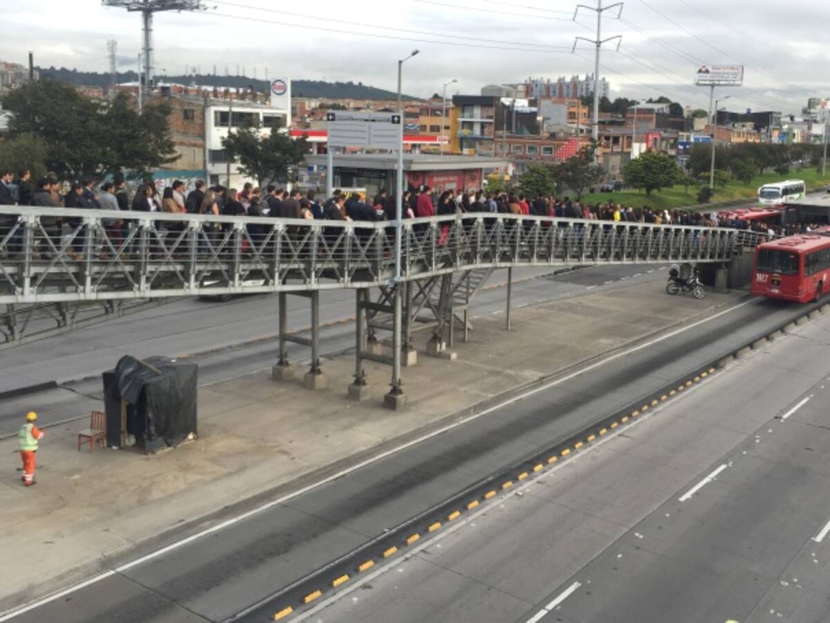 Entrega de obras en estación Toberín de TransMilenio sigue con fecha indefinida