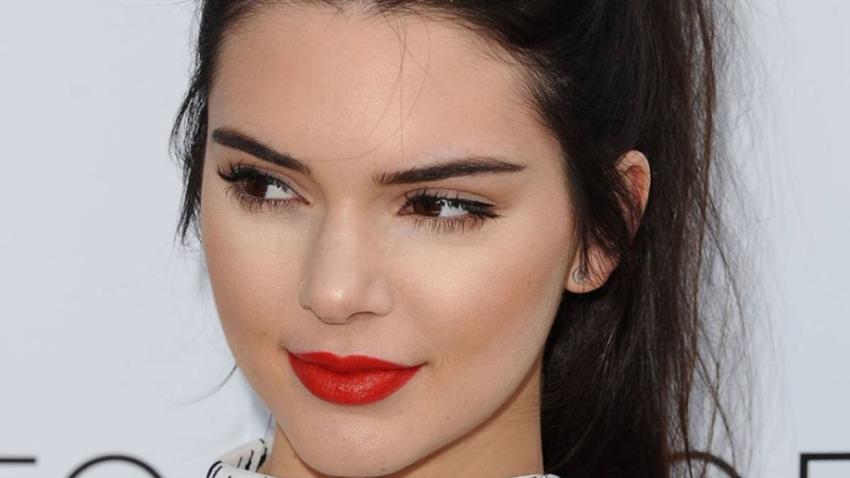 Kendall Jenner se siente 'insegura' por sus fotos menos favorecedoras