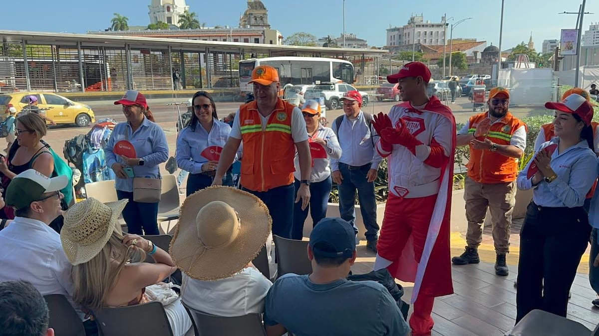 Veolia intensifica plan de limpieza en Cartagena y la zona insular para la temporada de Semana Santa