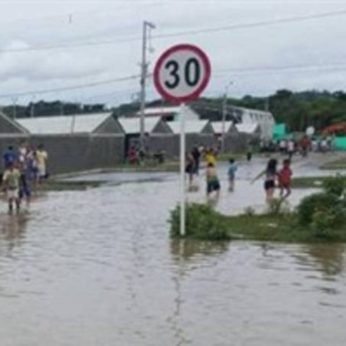 Viviendas de interés social en La Virginia otra vez se volvieron a inundar