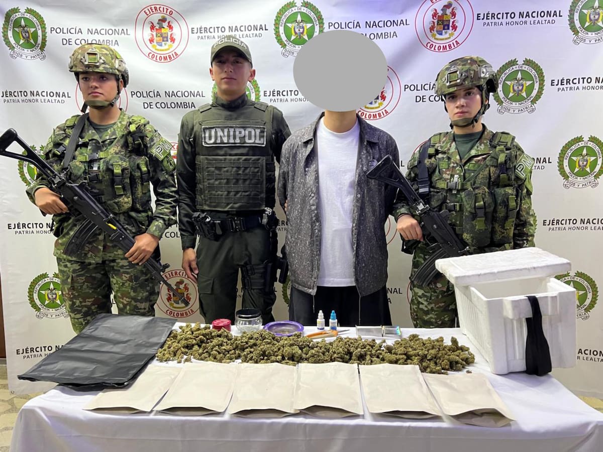 Capturaron falso domiciliario de hamburguesas en Itagüí, en realidad transportaba marihuana