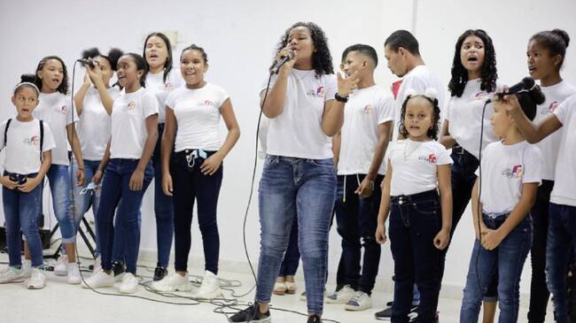 Se hicieron muestras de talento del Coro Góspel y la Danza Son de Negro, ambos ganadores de convocatorias del Ministerio de Cultura
