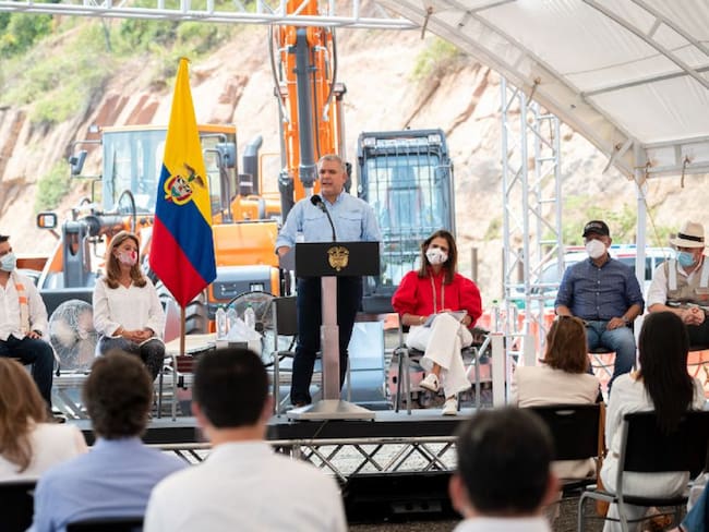El presidente Iván Duque estuvo en Melgar haciendo el lanzamiento de la obra. 