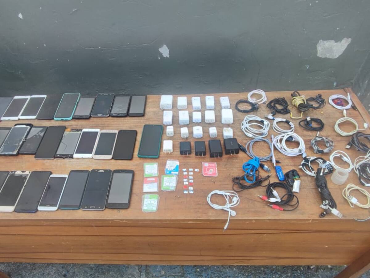 En la UPPV de Pereira incautaron armas, estupefacientes y celulares