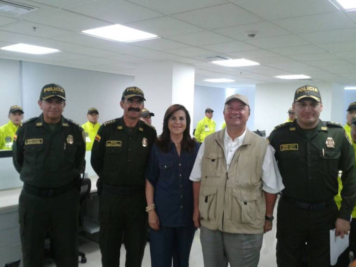 Diez mil hombres atenderán desminado en 2016: Mindefensa en Cali.