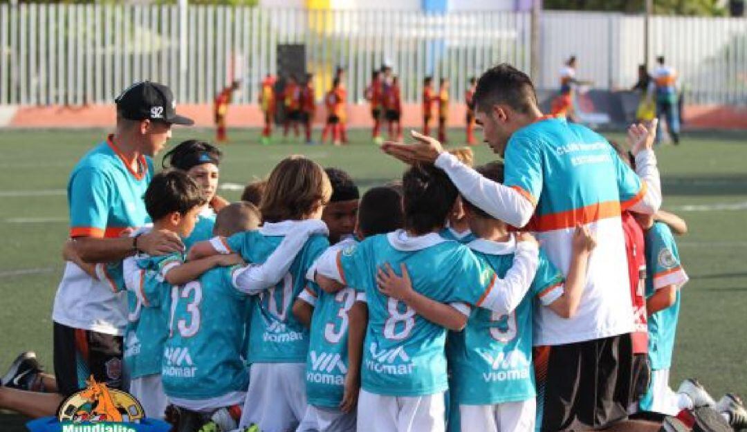 Mundialito de fútbol