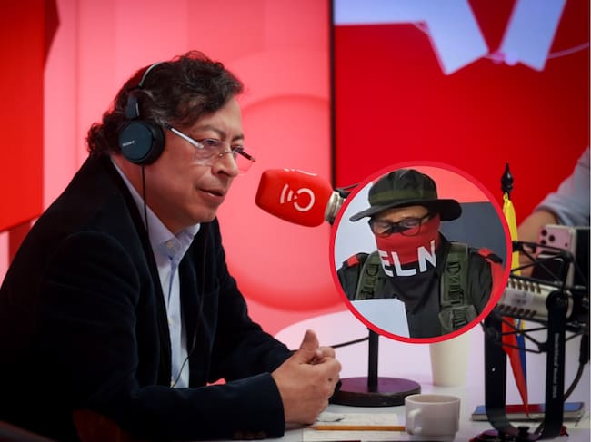 Gustavo Petro, Presidente de la República 2022-2026 en los micrófonos de 6AMW. A la izquierda hay una imagen de referencia de un integrante del Ejército de Liberación Nacional (ELN)