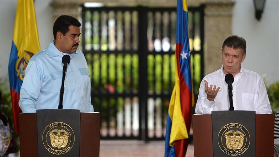 Desde mediados de noviembre, Nicolás Maduro ha hecho públicas esas acusaciones del supuesto bloqueo en medicamentos por parte de Juan Manuel Santos. Foto: Getty Images
