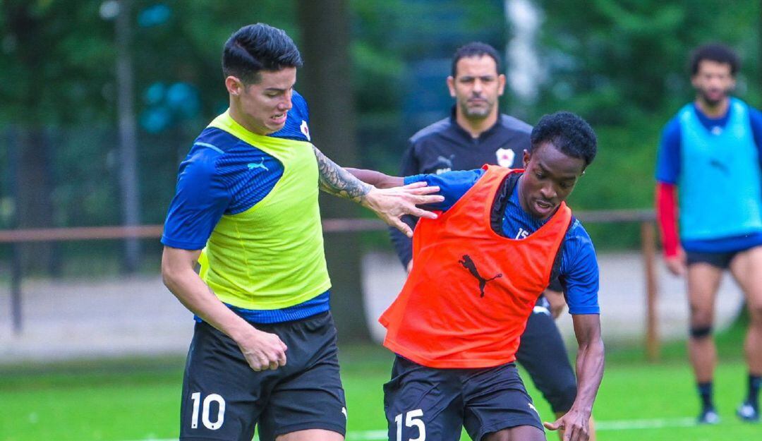 James Rodríguez en pretemporada con el Al-Rayyan